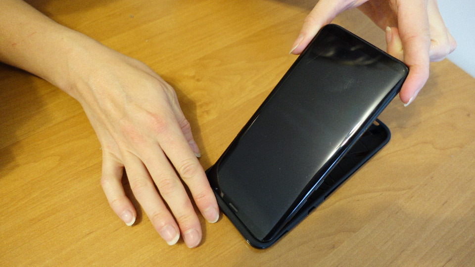 etui spigen
