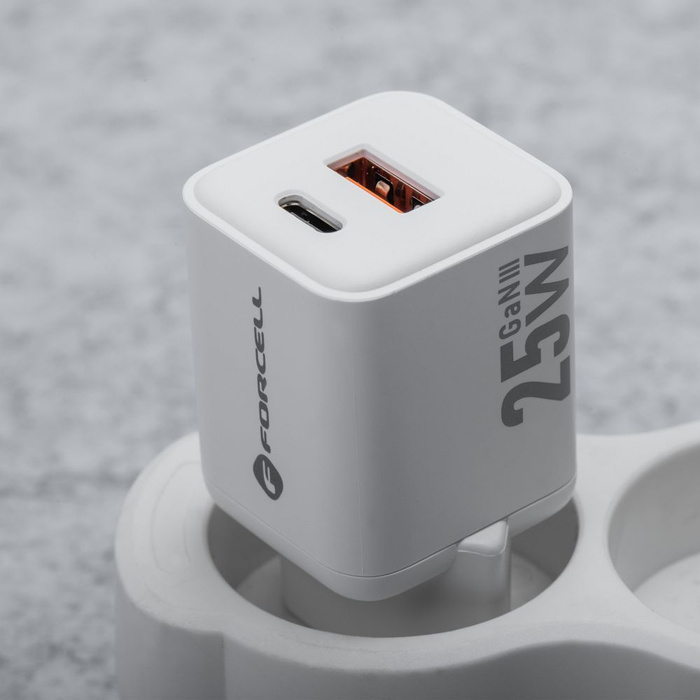 Ładowarka sieciowa do telefonu Forcell F-Energy Mini GaN III USB C + USB A QC4.0 PD 25W VT-25B biała 0INT