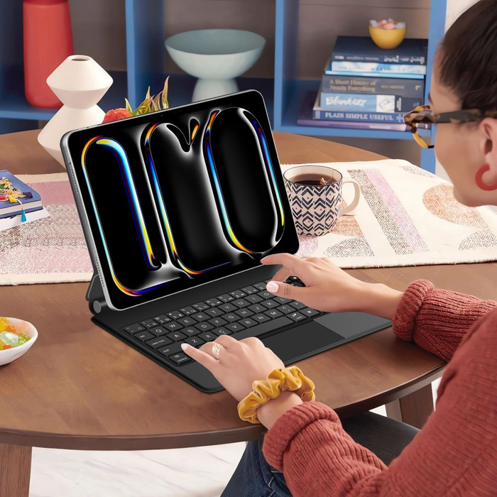 TECH-PROTECT SMARTCASE MAGNETIC + KEYBOARD IPAD PRO 13” 7 / 8 2024-2025 BLACK