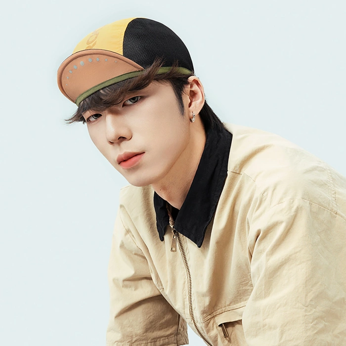 Czapka kolarska Rockbros rowerowa z daszkiem, pod kask - żółta