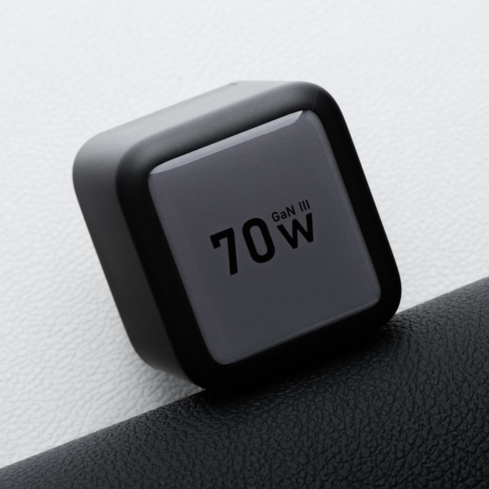 Ładowarka sieciowa do telefonu Forcell F-Energy GaN USB C + USB A + zwijany kabel USB C PD QC4.0 3A 70W VT-R7 szara