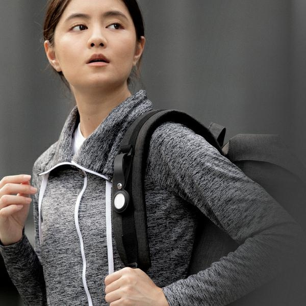 UNIQ etui Vencer Silicone na AirTag ciemnoszary/charcoal