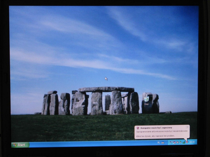 Klapa Oryginał  Matryca 14 XGA Do DELL D600 niewielkie odciśnięcie 