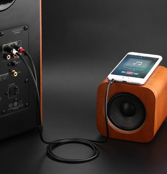 Ugreen kabel przewód audio 3,5 mm mini jack - 2RCA 2 m czarny (AV116 10584)