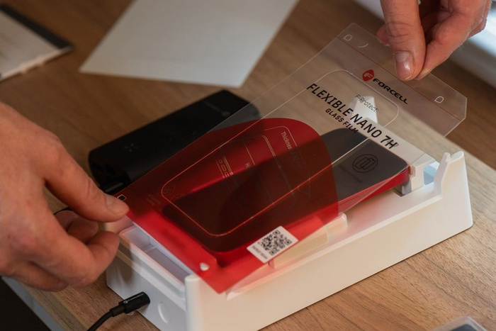 Ploter do folii Forcell na ekrany LCD + aplikator biały