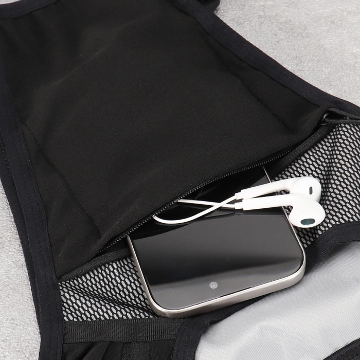 Kamizelka Wozinsky WKDB1 do biegania odblaskowa z kieszeniami - czarna