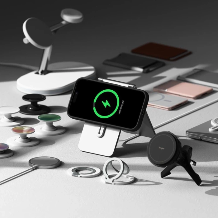 Etui RINGKE SILICONE MAGNETIC MAGSAFE IPHONE 16 PRO MAX BLACK