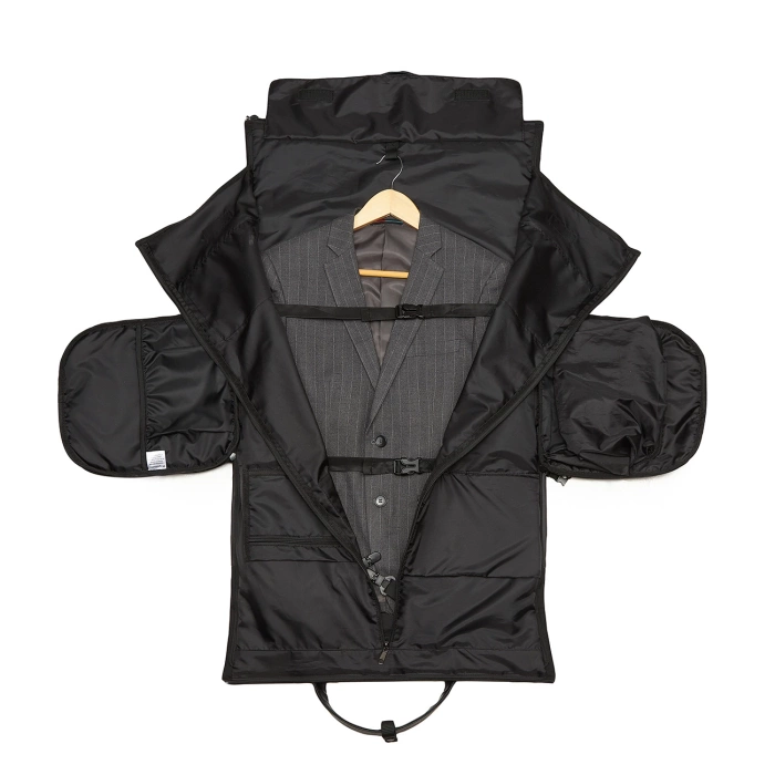 Torba podróżna Wozinsky Premium na garnitur z kieszenią na mokre rzeczy (50 l) - czarna