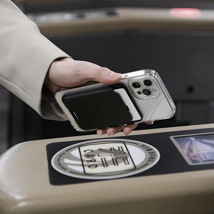 PORTFEL MAGSAFE SPIGEN VALENTINUS UNIWERSALNY CARD HOLDER CZARNY