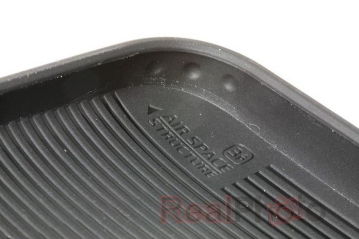 Etui HTC ONE M9 VERUS Verge Light Silver Jak Spigen SGP Pokrowiec