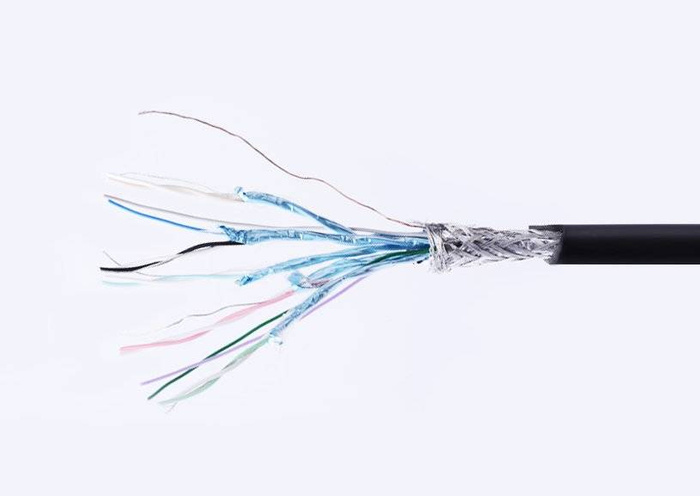 Ugreen jednokierunkowy kabel z DisplayPort na HDMI 4K 30 Hz 32 AWG 2 m czarny (DP101 10202)