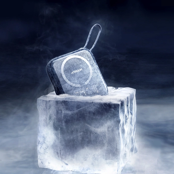 Joyroom powerbank indukcyjny 10000mAh Icy Series 22.5W z wbudowanym kablem Lightning czarny (JR-L007)