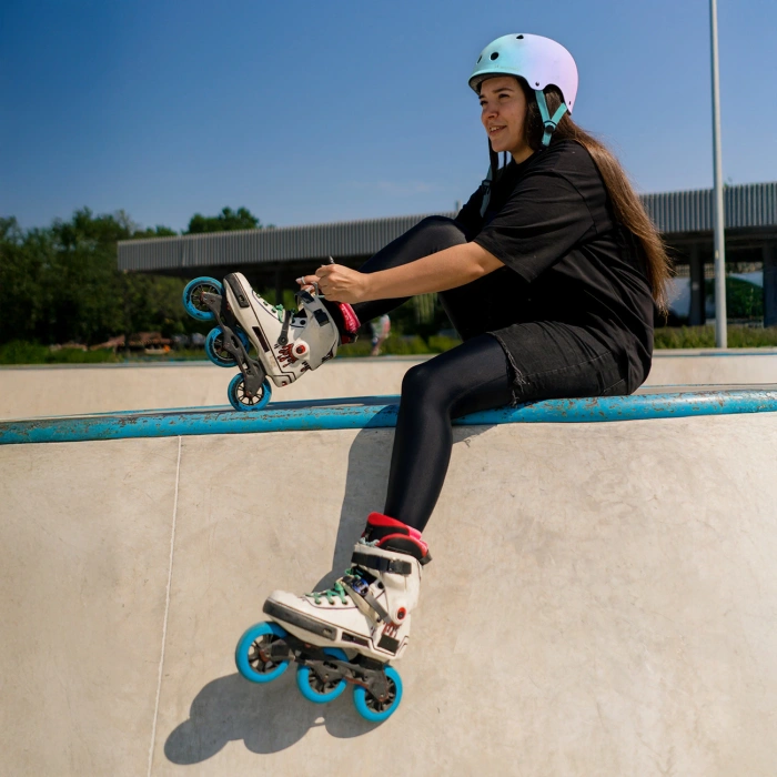 Kask rowerowy BMX/hulajnoga Wozinsky  M - gradient różowy