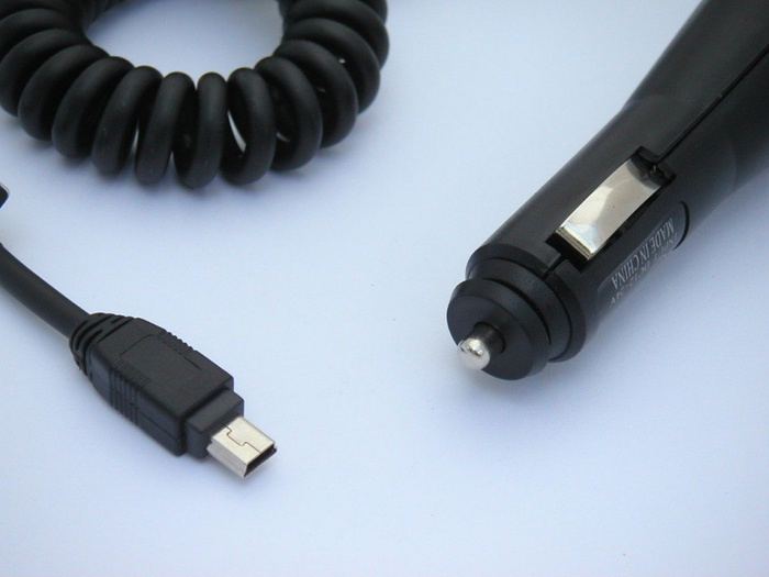 ŁADOWARKA Samochodowa Do Nawigacji Mini USB GPS