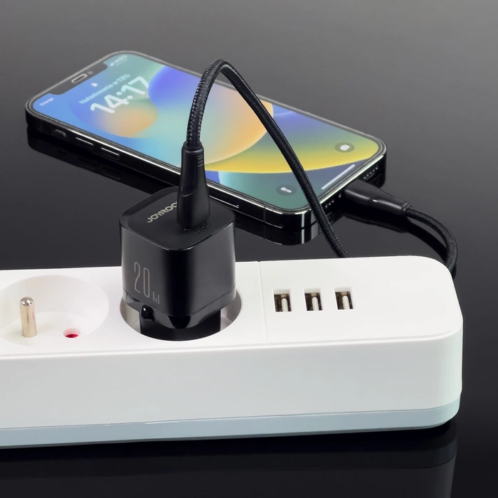 Mini ładowarka USB C 20W PD Joyroom JR-TCF02 | czarna