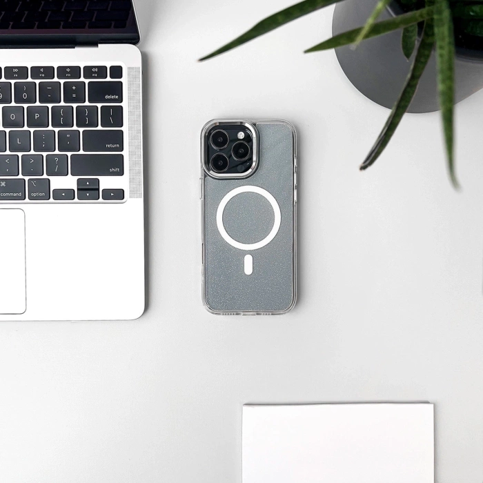 Etui Glitter Case na Samsung Galaxy S26 Ultra kompatybilne z MagSafe - białe