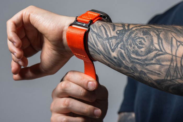 FORCELL F-DESIGN FA05 pasek nylonowy do APPLE Watch 42 / 44 / 45 / 49 mm pomarańczowy