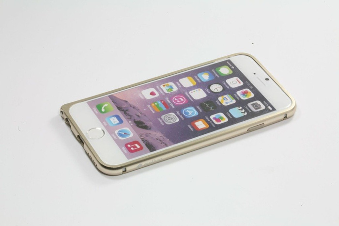 Etui iPhone 6 6S MELKCO Metalowy Bumper Gold