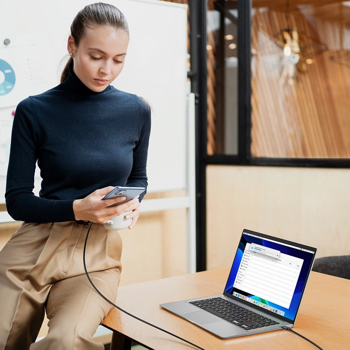 Kabel USB-C do USB-C UGREEN 15177, 1,5m (czarny)