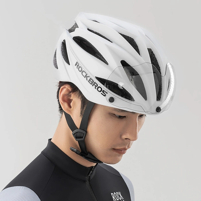Kask rowerowy Rockbros z szybką, odpinane okulary z ochroną UV, unisex, błyszczący - biały