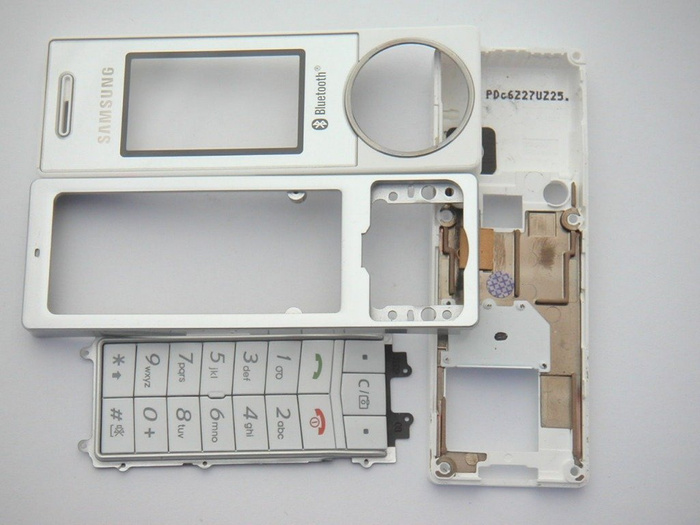 SAMSUNG X830 Obudowa Komplet Biała Grade B