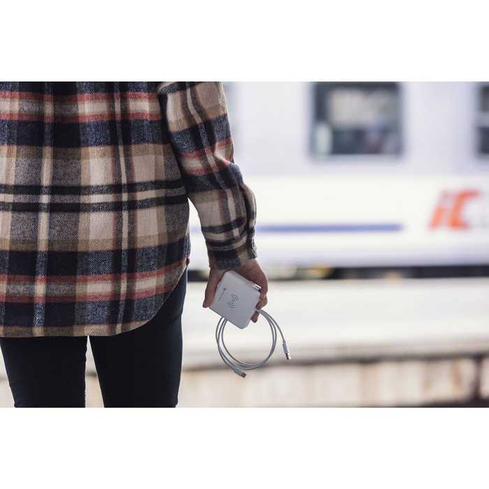 Wielofunkcyjna ładowarka Forcell F-Energy 4w1 2 x USB A + USB C 15W + power bank 8000mAh + ładowanie bezprzewodowe biała