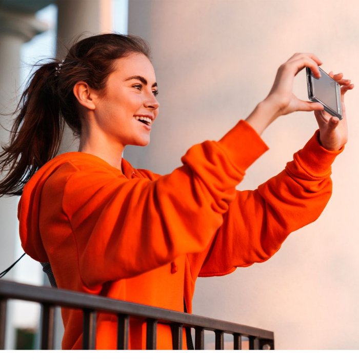 Etui Spigen Ultra Hybrid Google Pixel 6A ETUI CRYSTAL Przezroczyste Clear