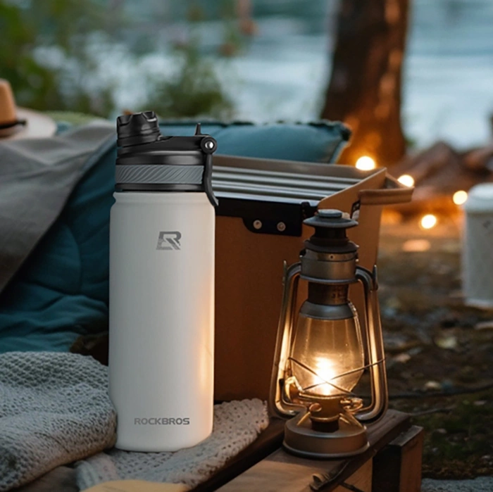 Bidon termiczny Rockbros 35210029005 rowerowy na napoje 530 ml - biały