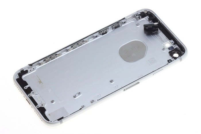 Obudowa Korpus Klapka Baterii Apple iPhone 7 Srebrna Grade B z wadą