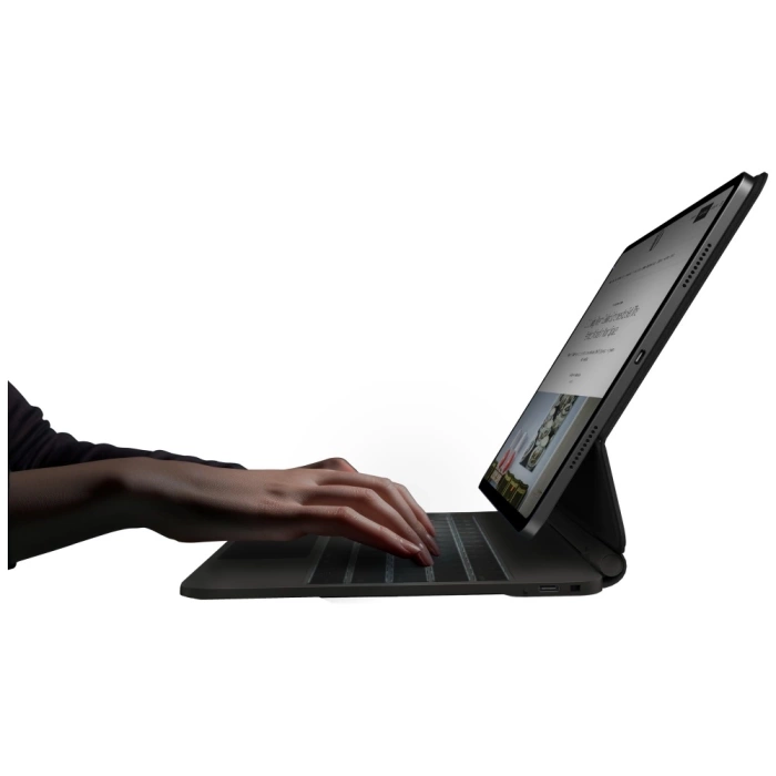 Etui UNIQ Venno Pro Magnetic Smart       z klawiaturą do iPad Pro 13" M4 (2024) czarny