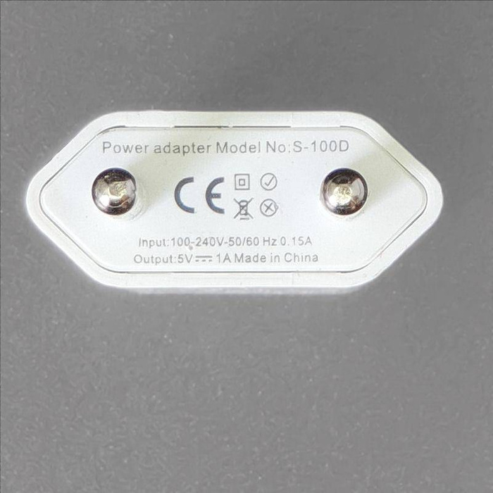 ADAPTER SIECIOWY USB 1A BIAŁY