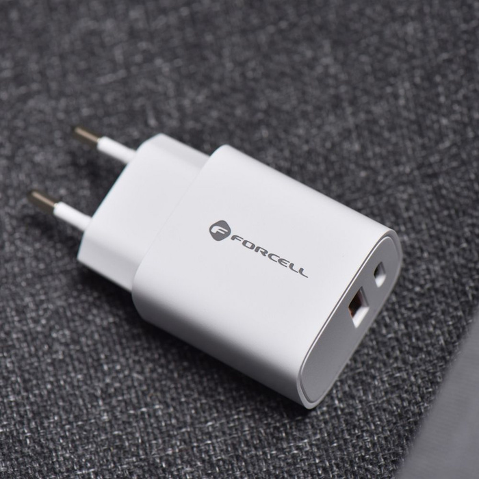 Ładowarka sieciowa do telefonu Forcell F-Energy USB C + USB A QC4.0 PD 3A 30W TFK-TC-30WPD biała