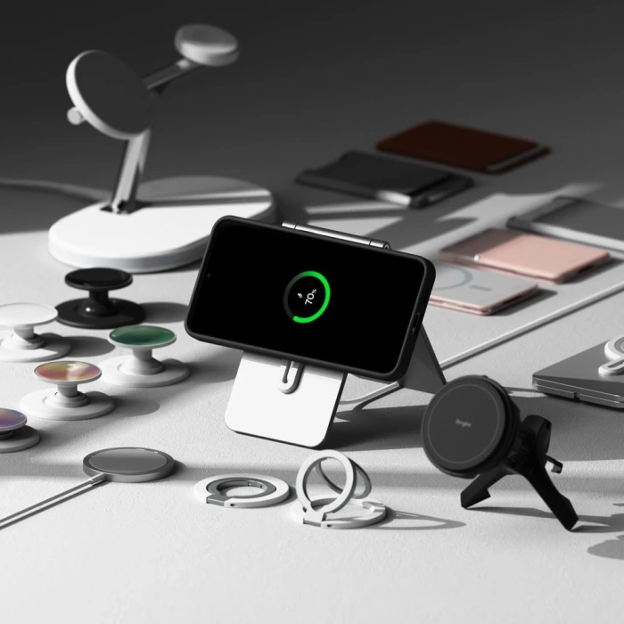 Etui RINGKE SILICONE MAGNETIC MAGSAFE GALAXY S25 BLACK