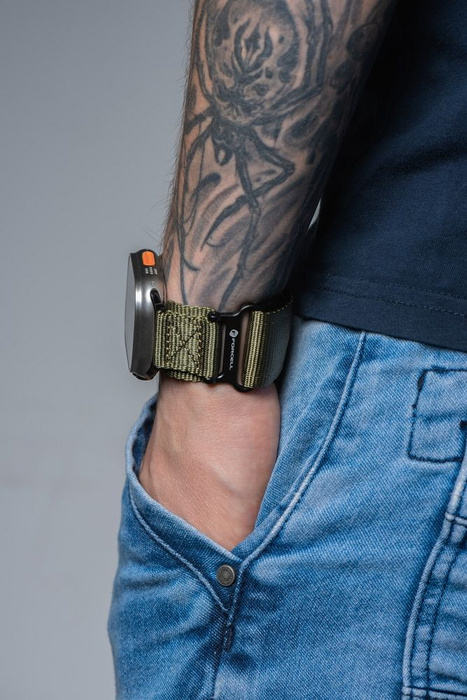 FORCELL F-DESIGN FA02 pasek magnetyczny nylonowy do APPLE Watch 42 / 44 / 45 / 49 mm oliwkowy