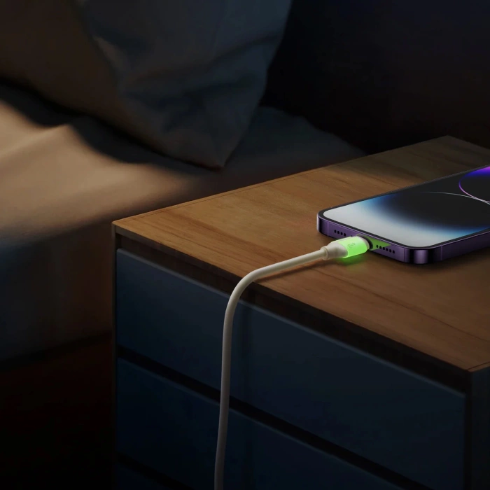 Kabel Joyroom S-A53 30W USB-C - Lightning z fluorescencyjną końcówką 1,2 m - beżowy