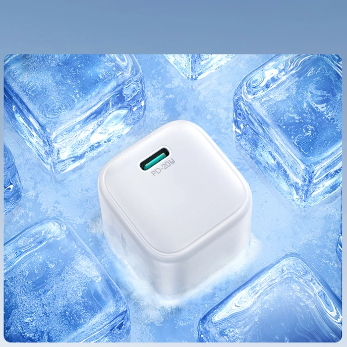 Ładowarka sieciowa Joyroom JR-TCG08 GaN 20W Power Delivery Biała