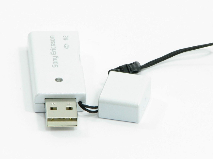Oryginalny Czytnik Kart M2 USB SONY ERICSSON CCR-60 Biały