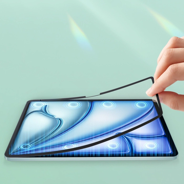 Folia ochronna Dux Ducis Naad Paperlike matowa na iPad Air 13" (2024/2025) - z czarną ramką