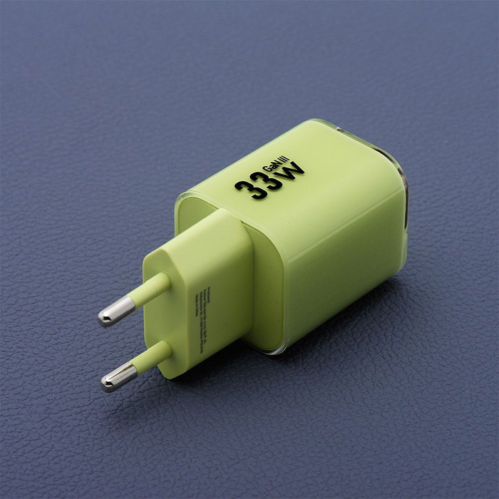 Ładowarka sieciowa do telefonu Forcell F-Energy GaN III Crystal Color USB C + USB A QC4.0 PD 33W + kabel USB C do USB C VT-41 zielona 0INT