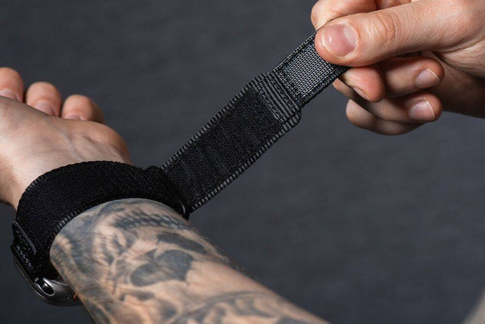 FORCELL F-DESIGN FA05 pasek nylonowy do APPLE Watch 42 / 44 / 45 / 49 mm czarny