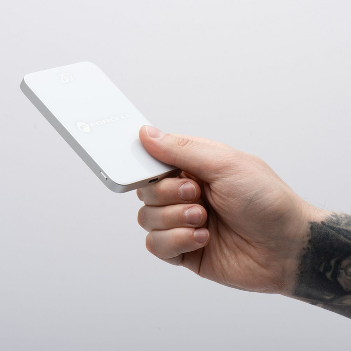 Powerbank zgodny z MagSafe Forcell F-Energy SuperSlim F5K8 QC4.0 PD3.0 15W 5000 mAh biały 0INT
