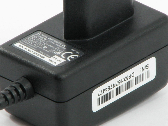 ŁADOWARKA SIECIOWA MINI USB NAWIGACJA GPS MP3