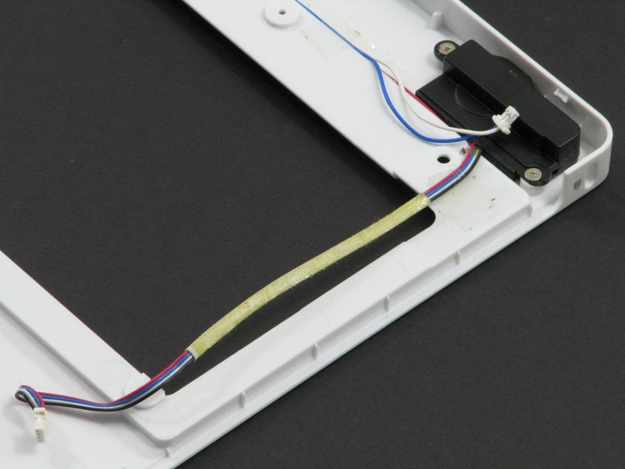 Ramka klawiatury Apple Biała