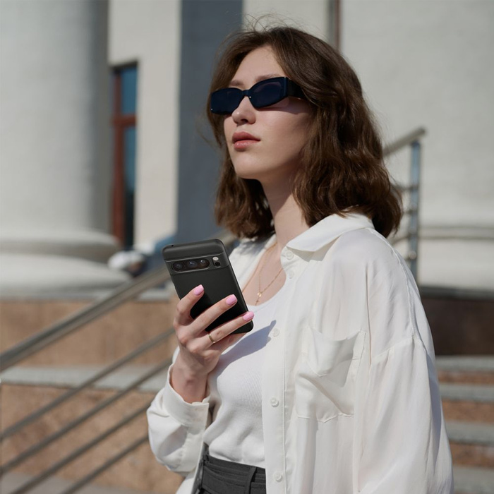 Etui Spigen Thin Fit Google Pixel 8 Pro Black Case