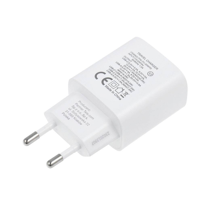 Ładowarka sieciowa do telefonu Forcell F-Energy USB C + USB A QC4.0 PD 3A 30W TFK-TC-30WPD biała