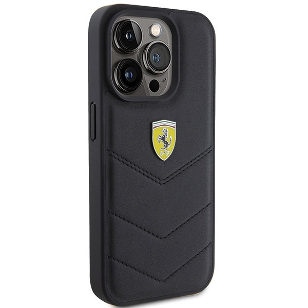 Etui Ferrari FEHCP15LRDUK iPhone 15 Pro 6.1" czarny/black hardcase Quilted Metal Logo Case