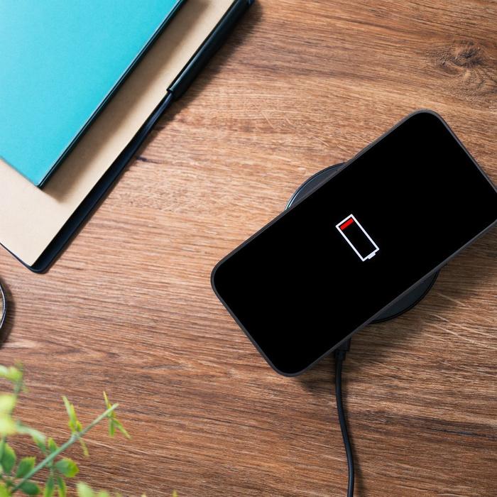 ROAR futerał CHILL FLASH do IPHONE 15 Plus Style 4