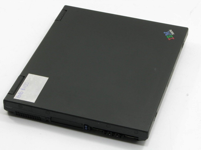  IBM Thinkpad T21   800MGz 256RAM     6260240