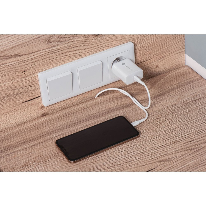 Ładowarka sieciowa do telefonu Forcell F-Energy USB C QC4.0 PD 3A 25W + kabel USB C do USB C TFK-TC-25WPD biała