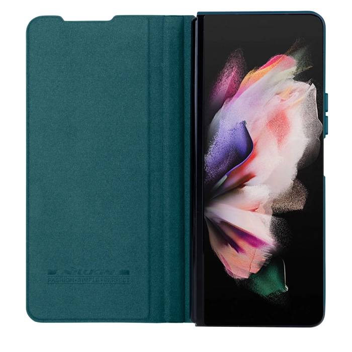 Skórzane etui z klapką i osłoną aparatu do Samsung Galaxy Z Fold 5 Nillkin Qin Leather Pro - zielone